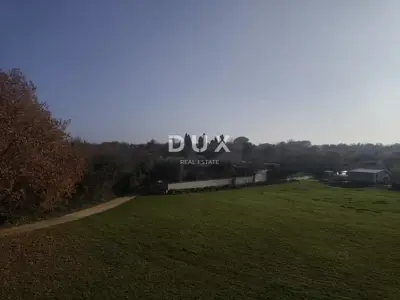 House 157 m², Šišan - shell construction and large plot - 9