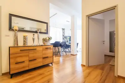 Apartment for sale in Centar, 294 m² - 5