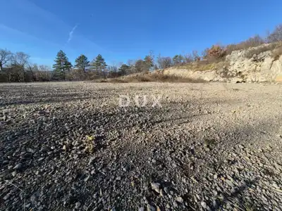 Land plot for sale in Škalnica - 12