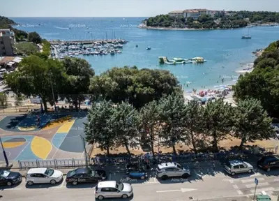Wohnung, Pješčana Uvala, erste Reihe zum Meer und Meerblick - 2