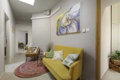 Donji grad, Smičiklasova, četverosoban, prizemlje, 90 m²