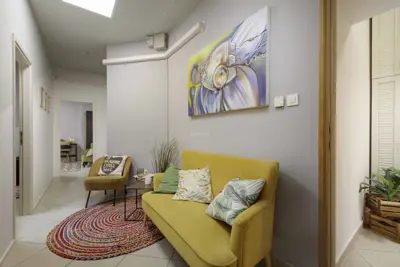 Donji grad, Smičiklasova, četverosoban, prizemlje, 90 m²