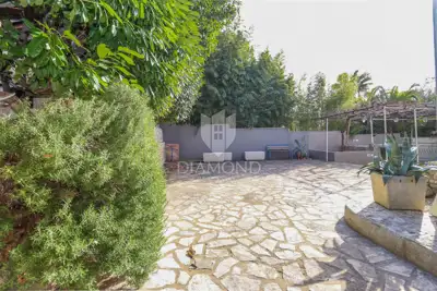 Hausetage mit Garten in der begehrtesten Lage in Pula! - 15