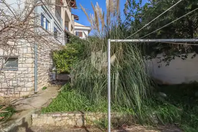 Hausetage mit Garten in der begehrtesten Lage in Pula! - 19