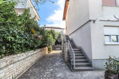 Hausetage mit Garten in der begehrtesten Lage in Pula! - 2