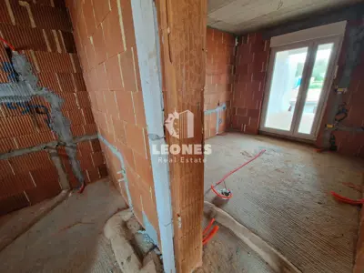 Kuća 173 m², Momjan - bazen i 2 terase - 18