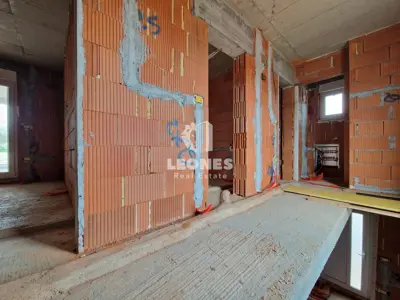 Kuća 173 m², Momjan - bazen i 2 terase - 17