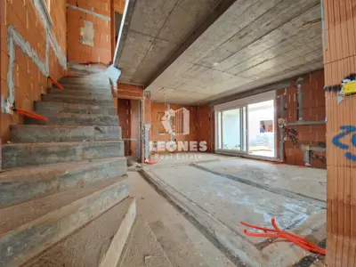 Kuća 173 m², Momjan - bazen i 2 terase - 13