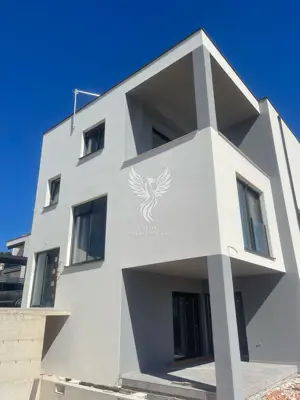 Haus zum Kauf in Vodice, 214,6 m² - 3