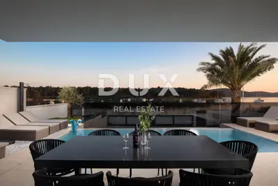 Villa 340 m², Medulin - Meerblick und Pool - 4