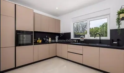 Haus zum Kauf in Vrbnik, 175 m² - 9