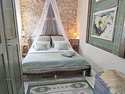 Stone house in Marčana, rustic style and furnished - 11
