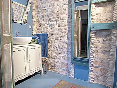 Stone house in Marčana, rustic style and furnished - 10