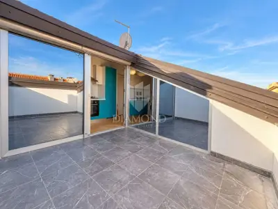 Wohnung 133 m², Umag Zentrum - 2 Wohnungen, 2. Reihe vom Meer - 6