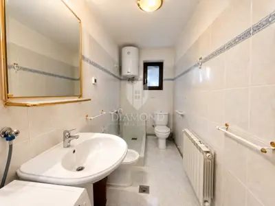 Wohnung 133 m², Umag Zentrum - 2 Wohnungen, 2. Reihe vom Meer - 13