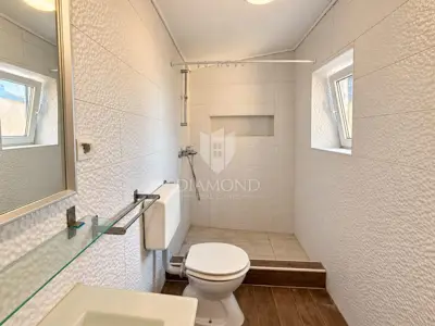 Wohnung 133 m², Umag Zentrum - 2 Wohnungen, 2. Reihe vom Meer - 5