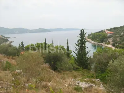 Vela Luka, mixed construction - 1