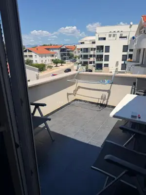 Apartman s terasom pored mora - Povljana - 6