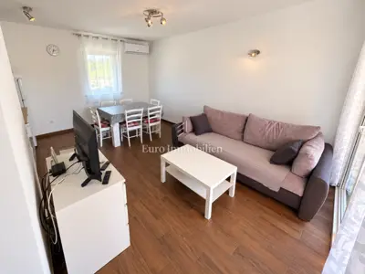 Apartment 56.9 m², Šilo - 2 bedrooms and loggia - 4