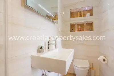 Kuća, Kaštela, 180 m², 1 100 000 € - 13