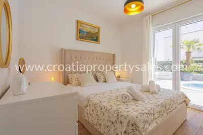 Kuća, Kaštela, 180 m², 1 100 000 € - 10