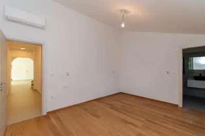Villa 460 m², Sveti Lovreč - Pool und Jacuzzi - 22
