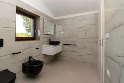 Villa 460 m², Sveti Lovreč - Pool und Jacuzzi - 15