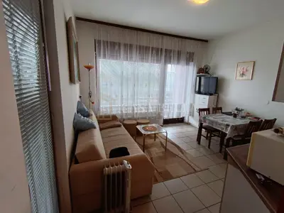 Wohnung 33,80 m², Varteks, Balkon und Garten