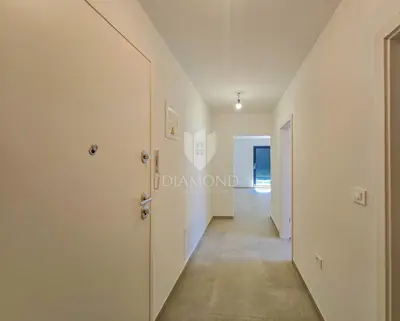 Stan 64 m², Umag - 2 spavaće sobe i terasa s pogledom na more - 12
