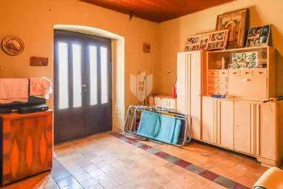 Kuća s predivnom okućnicom nedaleko Rovinja! - 5
