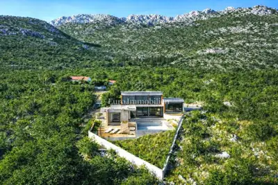 Vila 300 m², Brodarica - pogled na more i mirna lokacija - 4