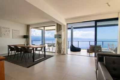 Stan, Lovran - Liganj, panoramski pogled na more i bazen