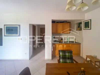House 246 m², Brodarica - three apartments and sea view - 13