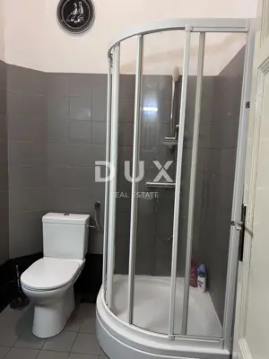 Wohnung 80 m², Rijeka Centar - zwei Badezimmer und Potenzial - 10