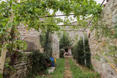 House for sale in Bale, 190 m² - 15
