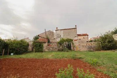 House for sale in Bale, 190 m² - 3