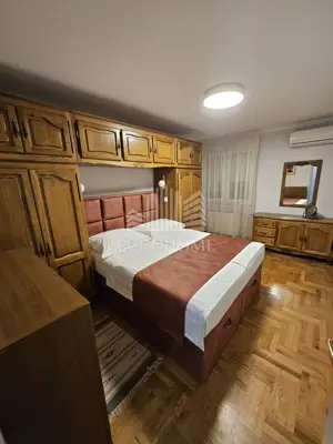 Stan 65 m², Bulevar Zadar - renoviran i namješten - 8