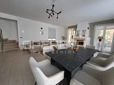 Kuća 170 m², Splitska na Braču, panoramski pogled na more - 18