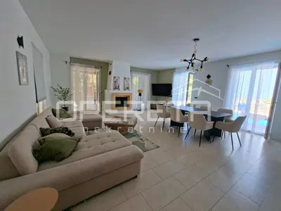 Kuća 170 m², Splitska na Braču, panoramski pogled na more - 10