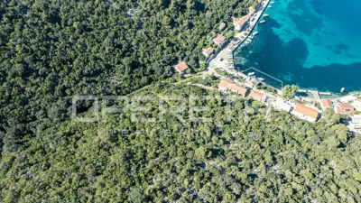 Land 5,107 m², Zaklopatica by the sea with a view of the bay - 9
