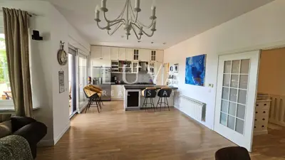 Wohnung 230 m², Gornje Prekrižje - Garten, Garage und Parkplatz - 5