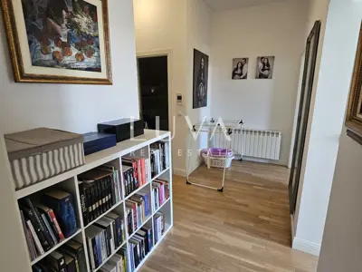 Wohnung 230 m², Gornje Prekrižje - Garten, Garage und Parkplatz - 17