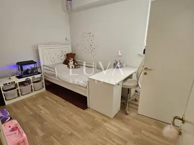 Wohnung 230 m², Gornje Prekrižje - Garten, Garage und Parkplatz - 20