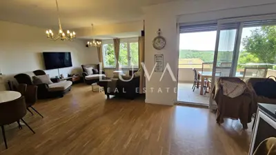 Wohnung 230 m², Gornje Prekrižje - Garten, Garage und Parkplatz - 2