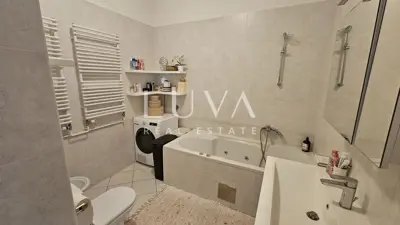 Wohnung 230 m², Gornje Prekrižje - Garten, Garage und Parkplatz - 15