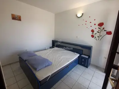 Kuća u Povljani, 4 apartmana i 50 m od mora - 3