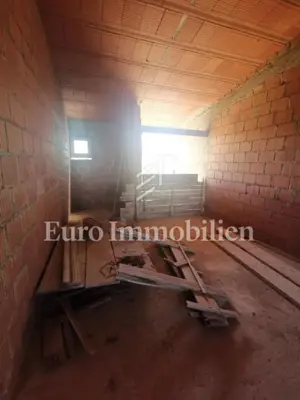 Kuća u Povljani, 4 apartmana i 50 m od mora - 13