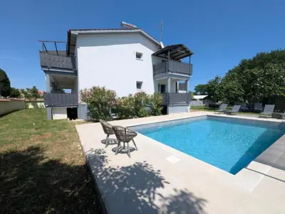 Ausgezeichnete Wohnung mit Gemeinschaftspool, Valtura, Istra - 2