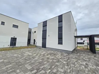 Kuća, Medulin, novogradnja s 2 parkirna mjesta