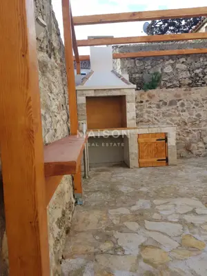 Kamena kuća, Vrbanj na Hvaru, bazen i jacuzzi - 5